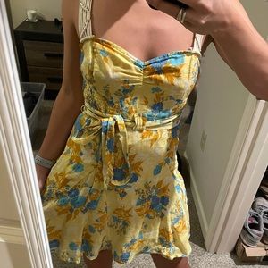Free people yellow floral sun dress size 4